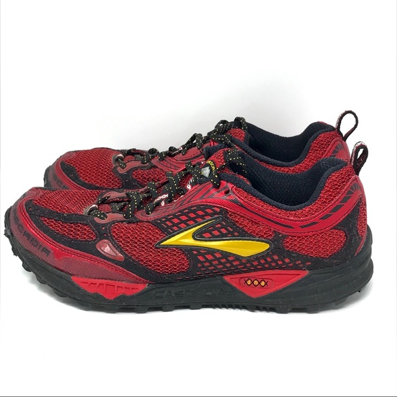 brooks cascadia 6 mens red